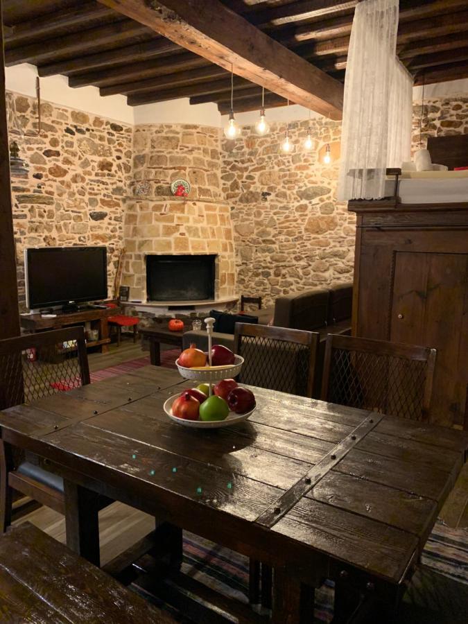 Areti'S Traditional House Apollona Buitenkant foto
