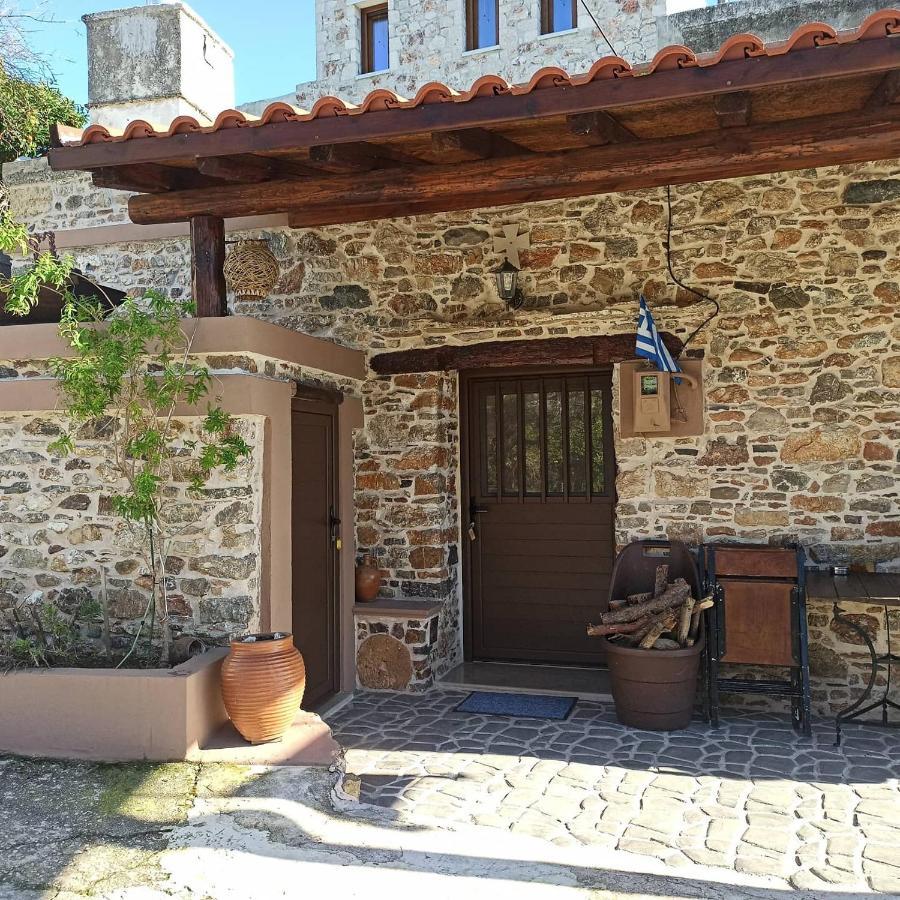 Areti'S Traditional House Apollona Buitenkant foto